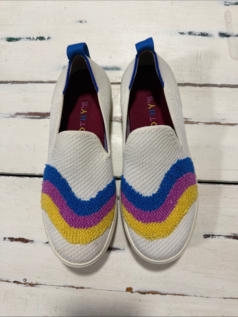 Rothy's Terry Swirl Rainbow Slip-On White Multicolor Sneakers
Comfort Kids 4